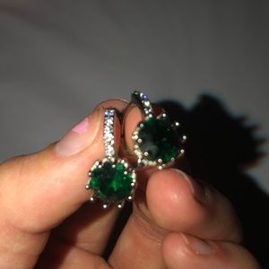 Ear rings